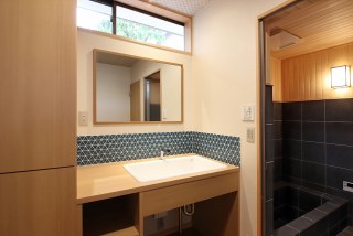 日常に特別感を与える和風旅館のような住まい［まるごとリフォーム］